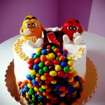 tort m&m's